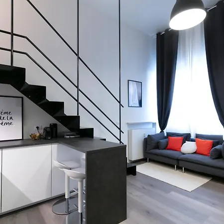 Διαμέρισμα Ampio Loft -navigli Iulm Romolom2
