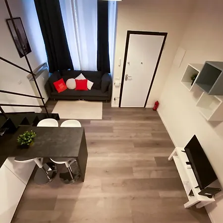 Διαμέρισμα Ampio Loft -navigli Iulm Romolom2